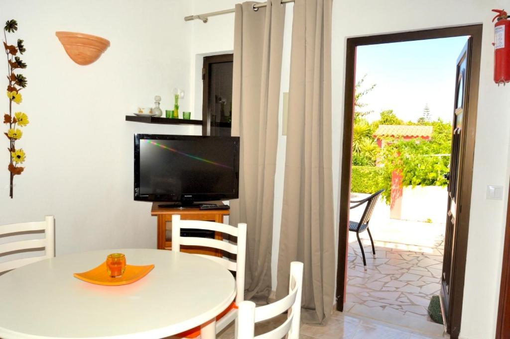 Casa Da Horta, Vale Carro Olhos De Agua Apartment Albufeira Exterior foto